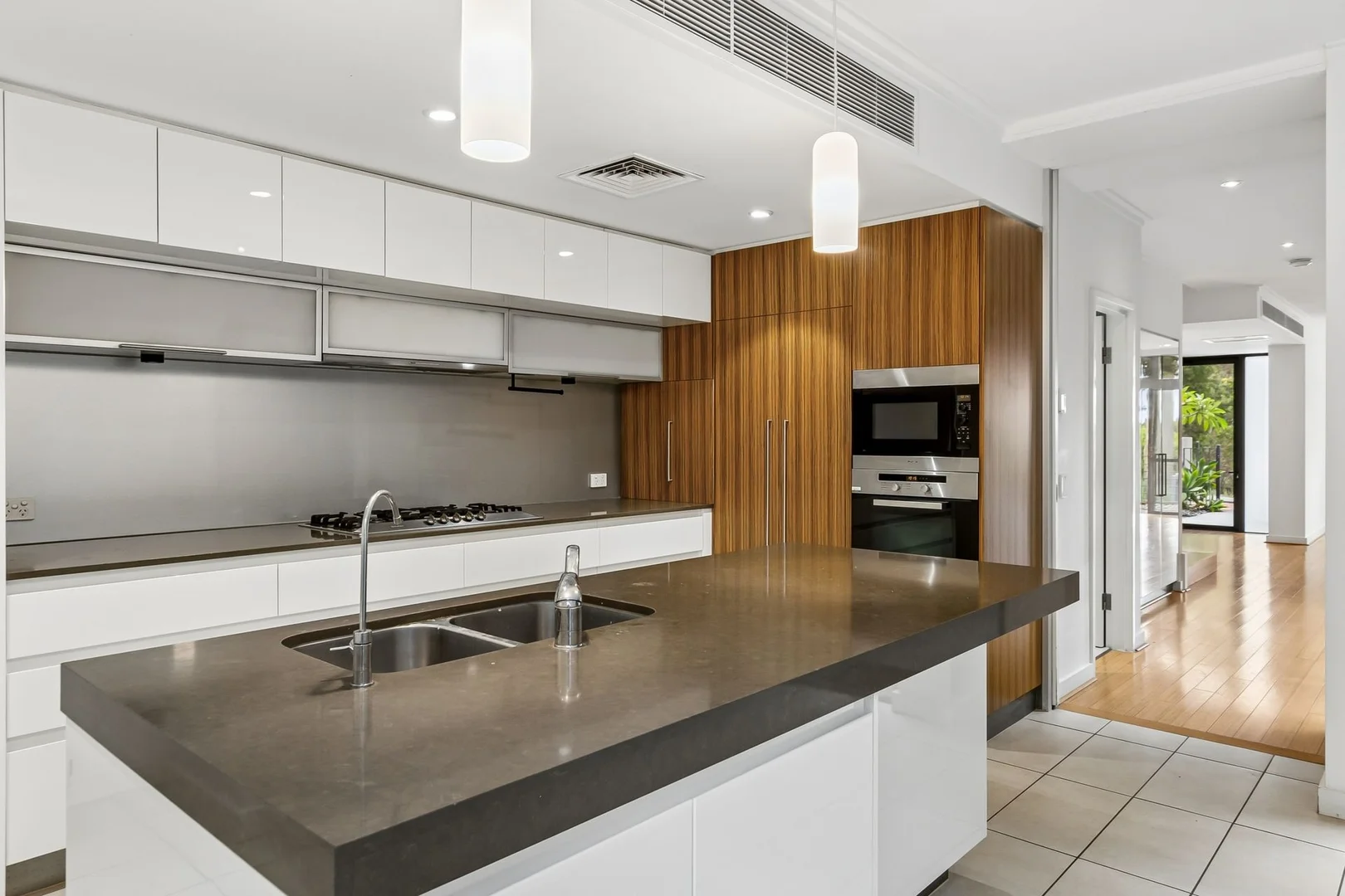 Additional image 18 of 8 Lupin Hill Grove, Nedlands WA 6009