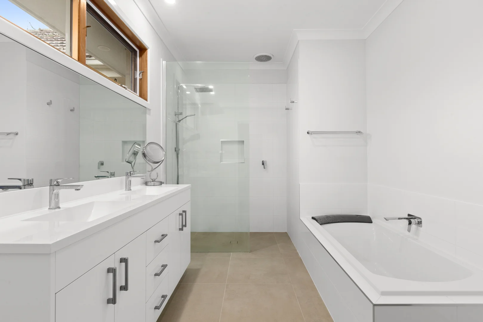 Additional image 10 of 245 Noble Street, Newtown VIC 3220