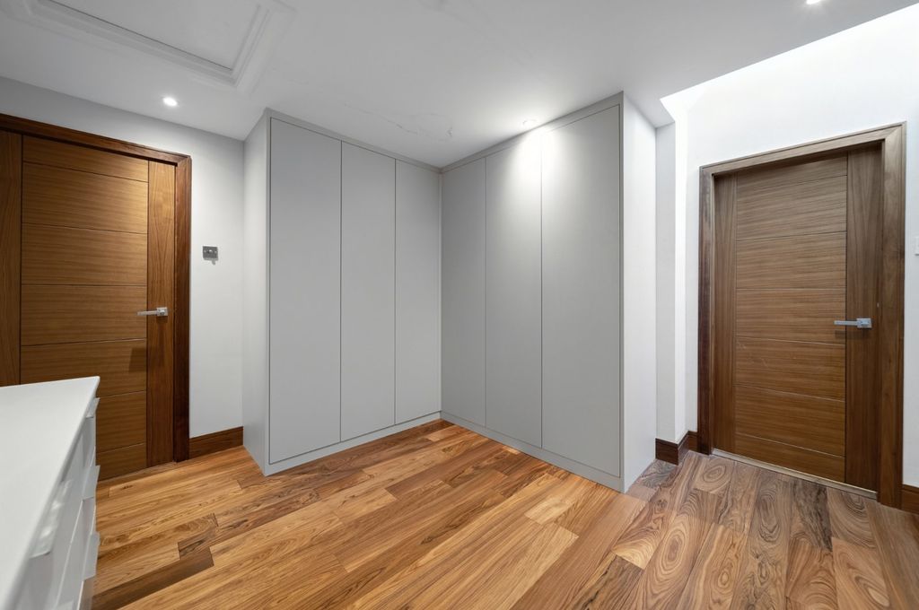 Additional image 14 of 5 bed detached house for saleWoodlands Close, Apperley Bridge, West Yorkshire BD10