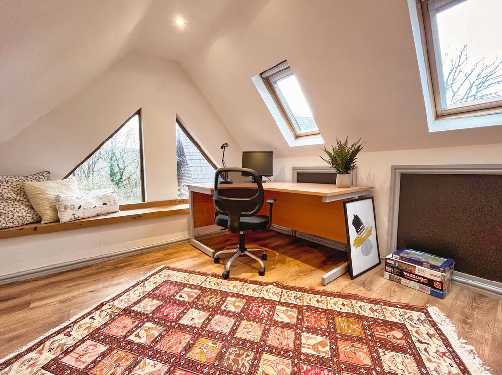 Additional image 19 of 4 bed detached house for saleThistledome, 25 Oakmead Road, Llanharan, Pontyclun CF72