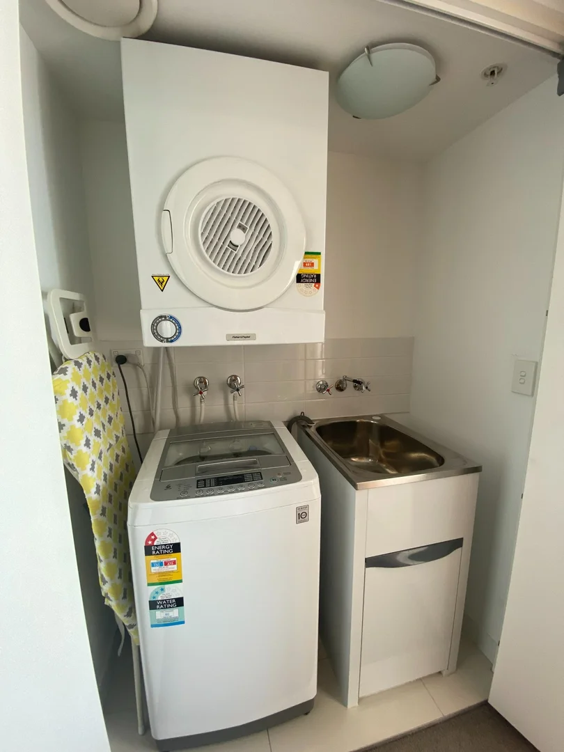 Additional image 9 of 33208/9 Lawson St, Southport QLD 4215
