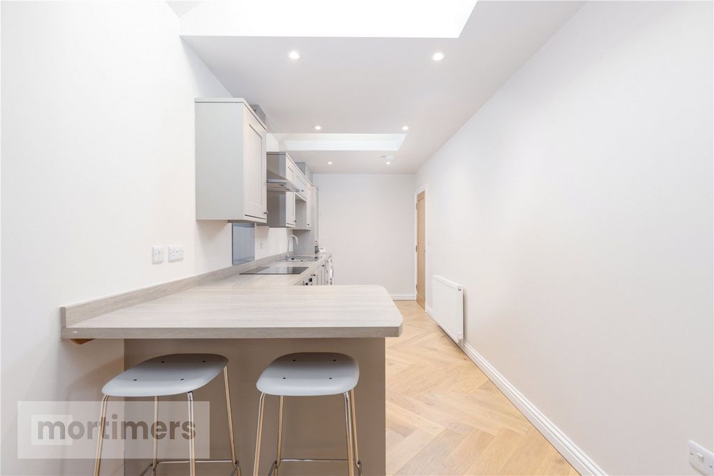 Additional image 5 of 1 bed flat for saleNew Market Street, Clitheroe, Lancashire BB7
