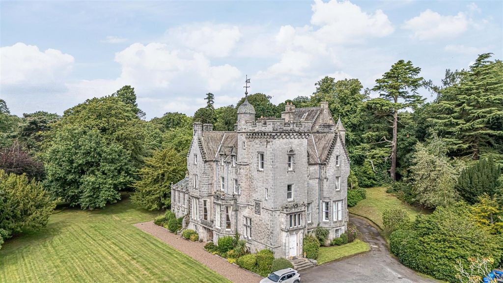 Additional image 35 of 2 bed flat for sale3 Inzievar House, Dunfermline KY12