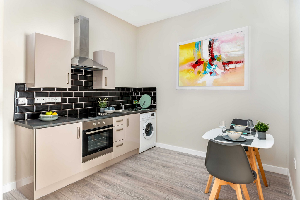 Additional image 3 of 2 bed flat for saleBradford BD1