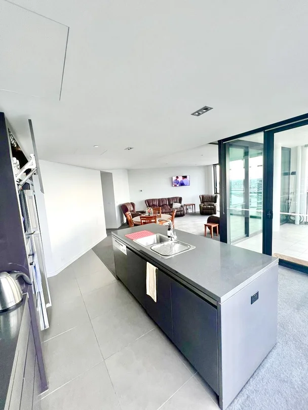 2205/9 Waterside Place, Docklands VIC 3008 photo 2