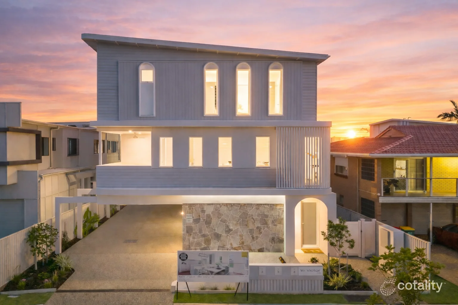 Additional image 2 of 4/14 Victor Avenue, Paradise Point QLD 4216