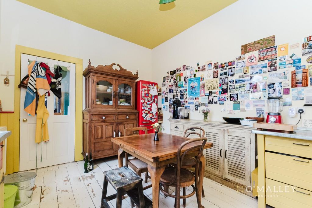 Additional image 5 of 3 bed flat for saleOchil Street, Alloa FK10