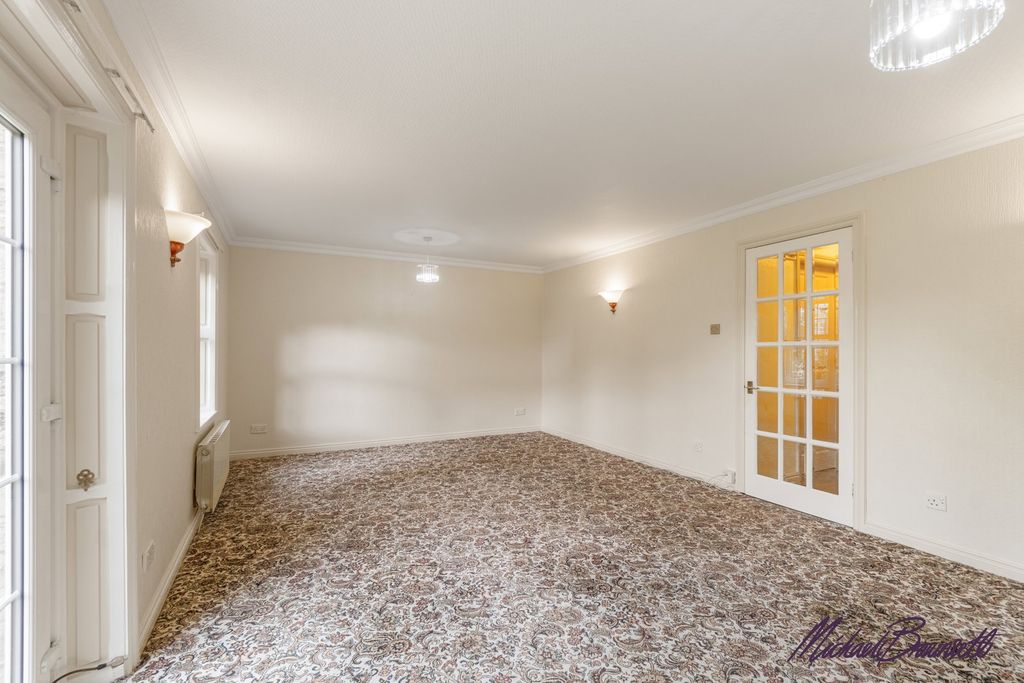 Additional image 5 of 2 bed flat for saleVillage Street, Norwood Green, Halifax HX3