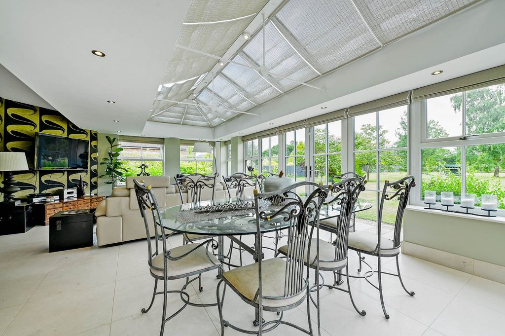 Additional image 6 of 6 bed detached house for saleGibbins Lane, Warfield, Bracknell, Berkshire RG42