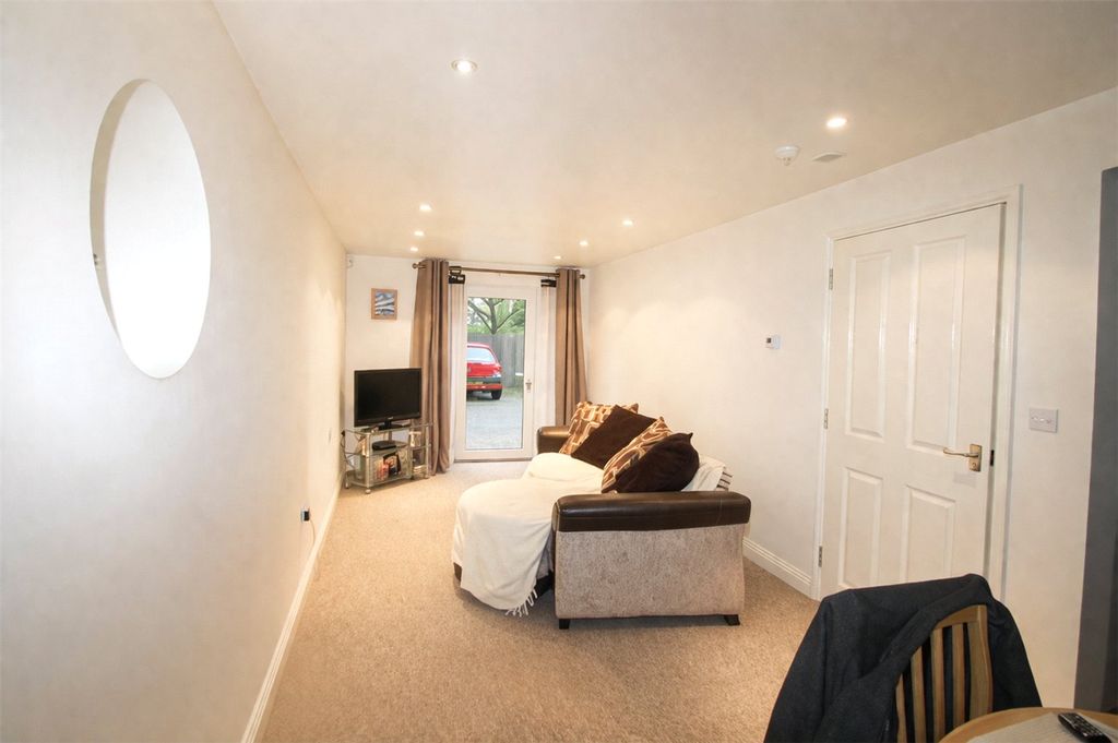 Additional image 3 of 2 bed flat for saleGrosvenor Mews, Billingborough, Sleaford NG34