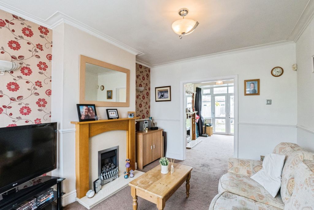 Additional image 5 of 3 bed semi-detached house for saleLyddesdale Avenue, Thornton-Cleveleys FY5