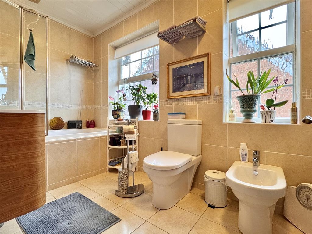 Additional image 30 of 4 bed detached house for saleCourtauld Road, Braintree CM7