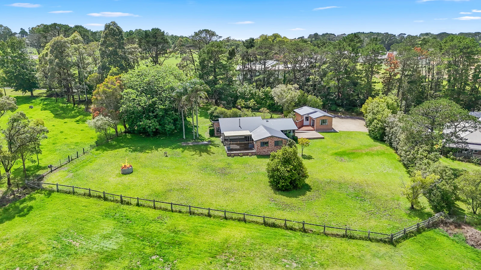999 Wisemans Ferry Road, Somersby NSW 2250