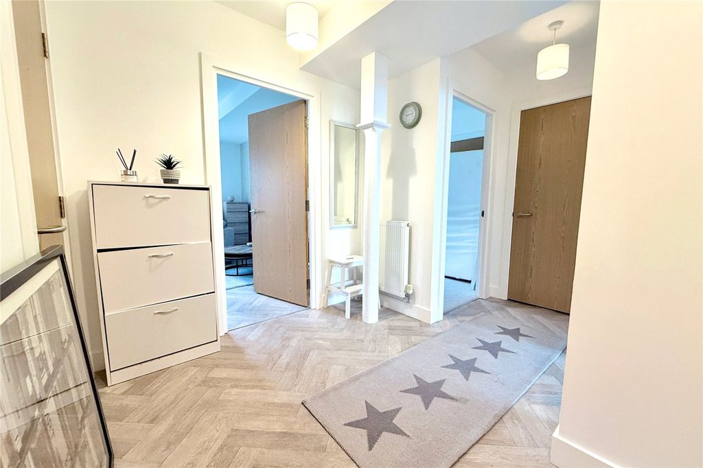 Additional image 10 of 2 bed flat for saleLamb Yard, Bradford On Avon BA15