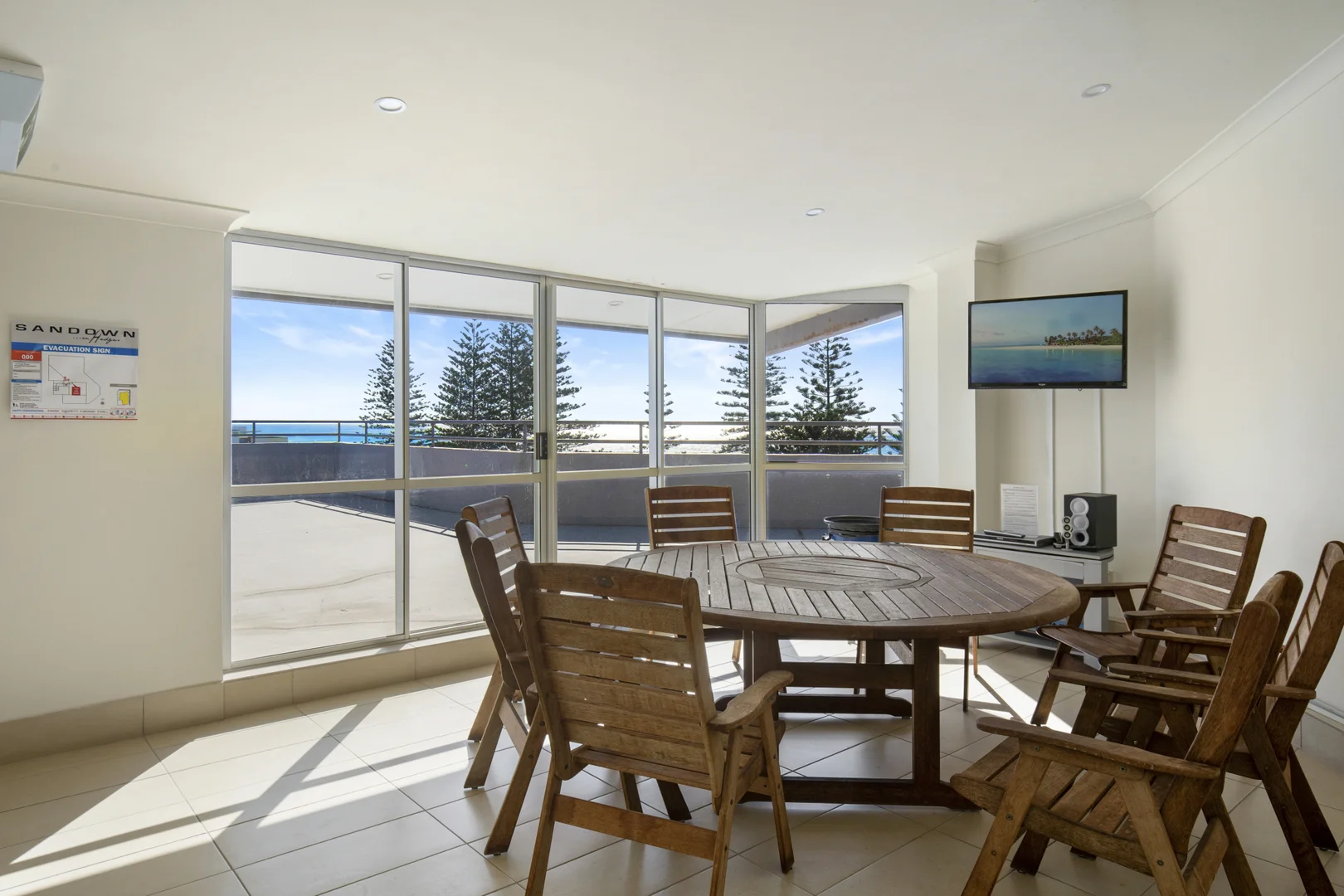 Additional image 8 of 5/158 Hedges Avenue, Mermaid Beach QLD 4218