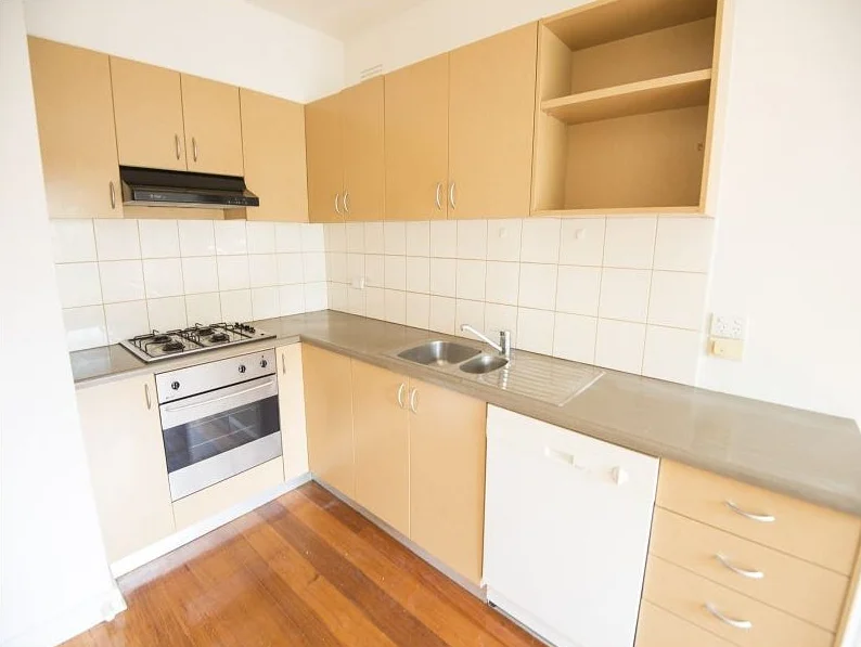 Additional image 2 of 3/224 Barkly Street, St Kilda VIC 3182