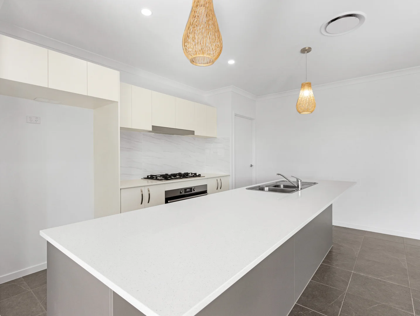 Additional image 4 of 1 Sunden Way, Wondunna QLD 4655