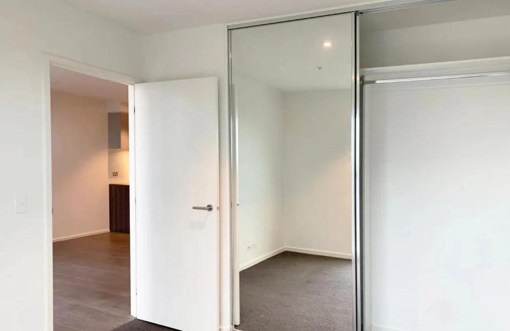 Additional image 6 of 2508E/888 Collins Street, Docklands VIC 3008