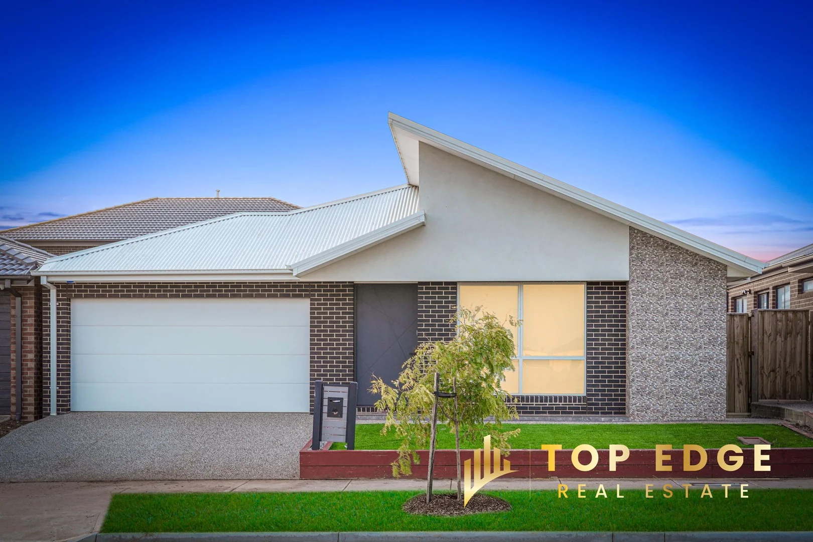 44 Maryanne Way, Fraser Rise VIC 3336