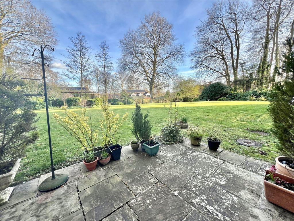 Additional image 16 of 2 bed flat for salePercy Gardens, Blandford Forum, Dorset DT11