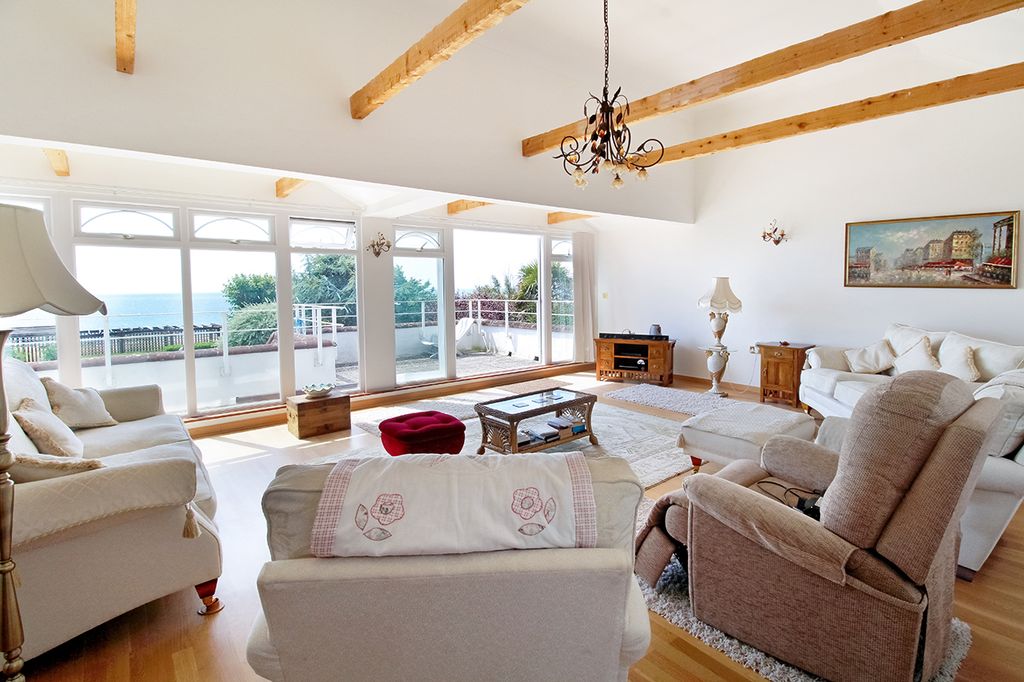 Additional image 15 of 4 bed detached house for saleThe Drive, Craigweil Private Estate, Aldwick, West Sussex PO21