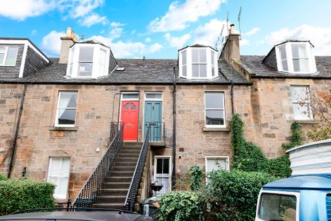 Balmoral Place, Edinburgh EH3