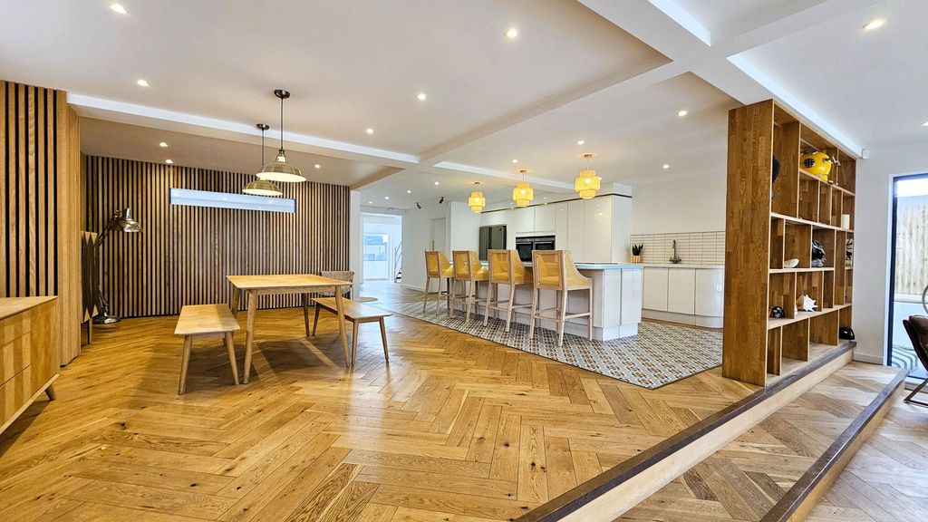 Additional image 9 of 4 bed detached house for saleWaldron Road, Broadstairs CT10