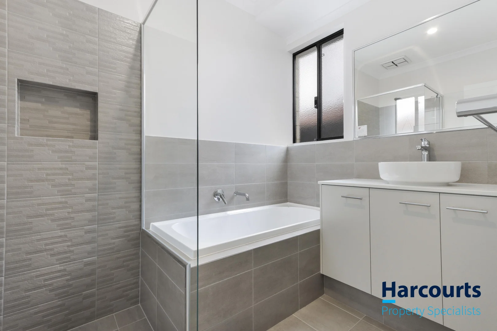 Additional image 16 of 38 Meander Way, Treeby WA 6164