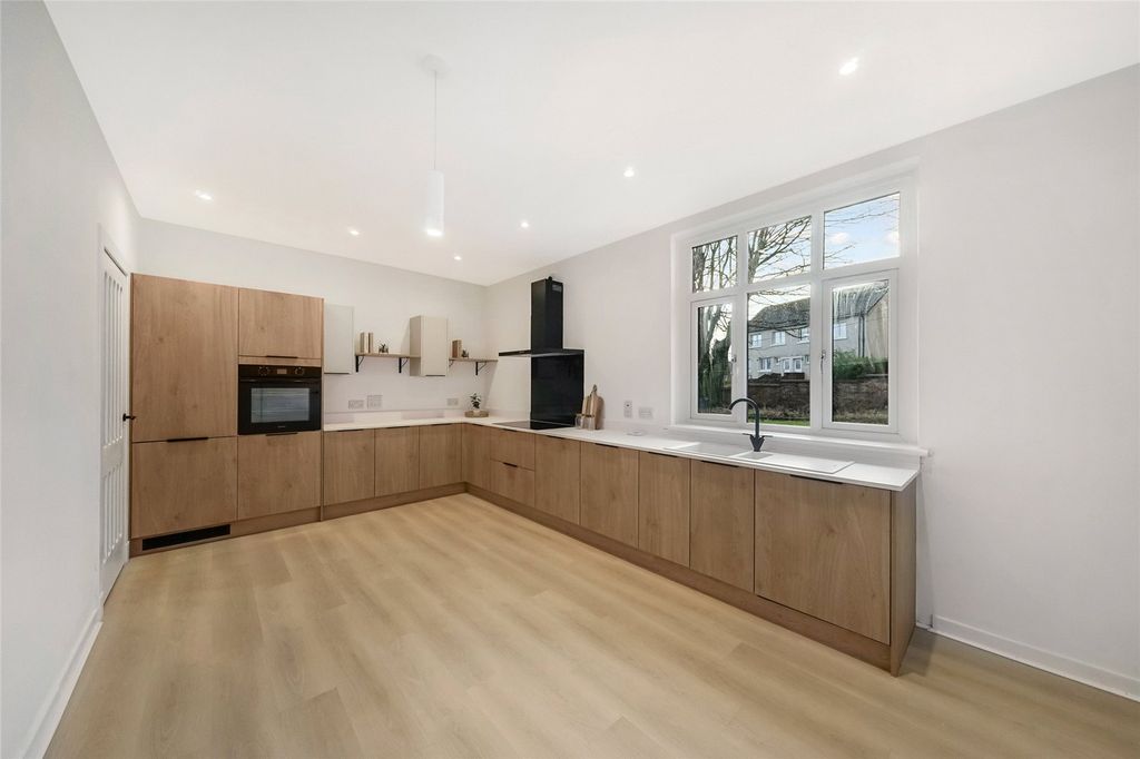 Additional image 8 of 4 bed detached bungalow for saleDuke Street, Denny FK6