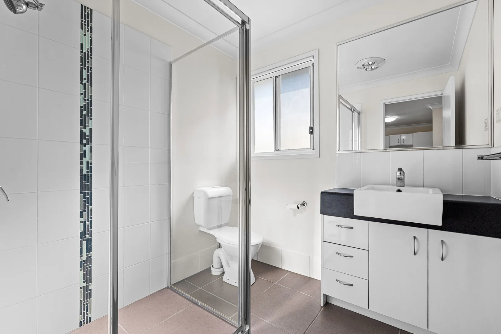 Additional image 8 of 2/39A Buderim Street, Manly QLD 4179