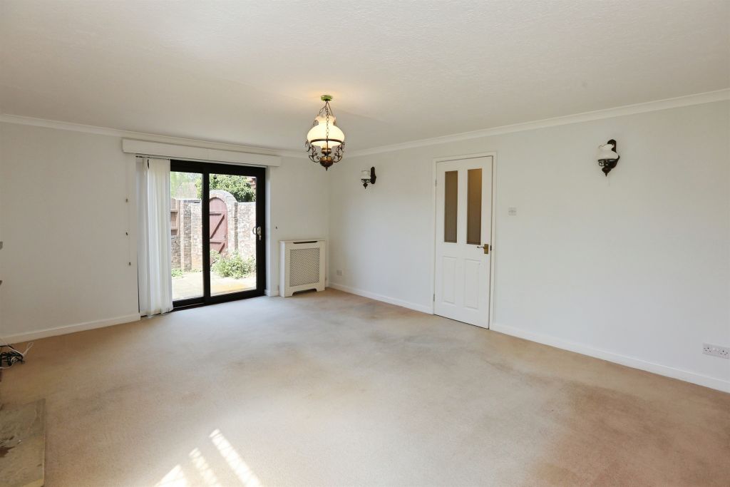 Additional image 6 of 3 bed detached bungalow for saleWildern Lane, Hedge End, Southampton SO30