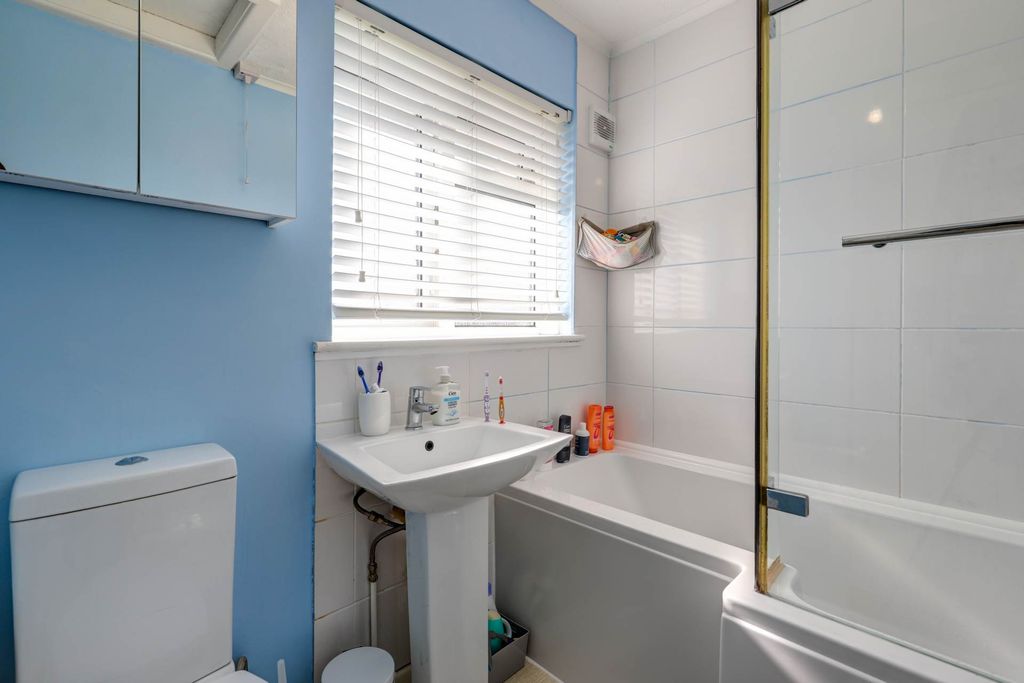 Additional image 10 of 2 bed terraced house for saleElizabeth Road, Blandford Forum DT11
