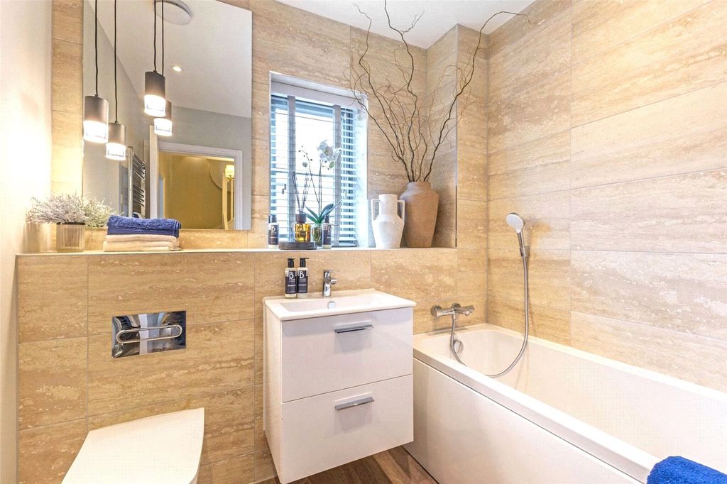 Additional image 17 of 4 bed semi-detached house for saleThe Green, Bolley Avenue, Bordon GU35