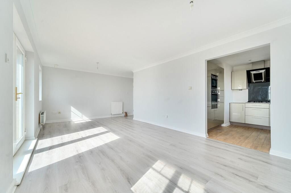 Additional image 7 of 2 bed flat for saleFreya Close, Bognor Regis PO22