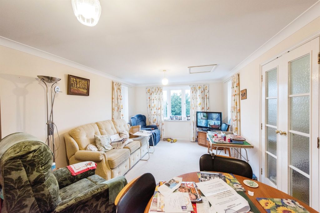 Additional image 2 of 2 bed flat for saleHanbury Court, Thetford IP24