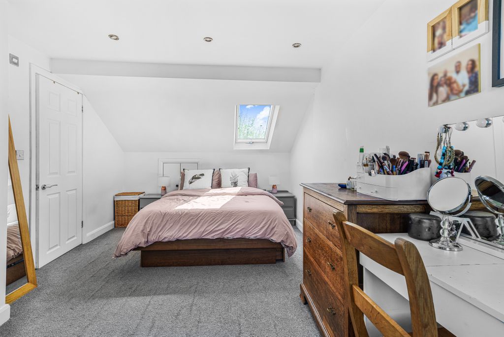 Additional image 12 of 4 bed terraced house for saleWhitestile Road, Brentford TW8