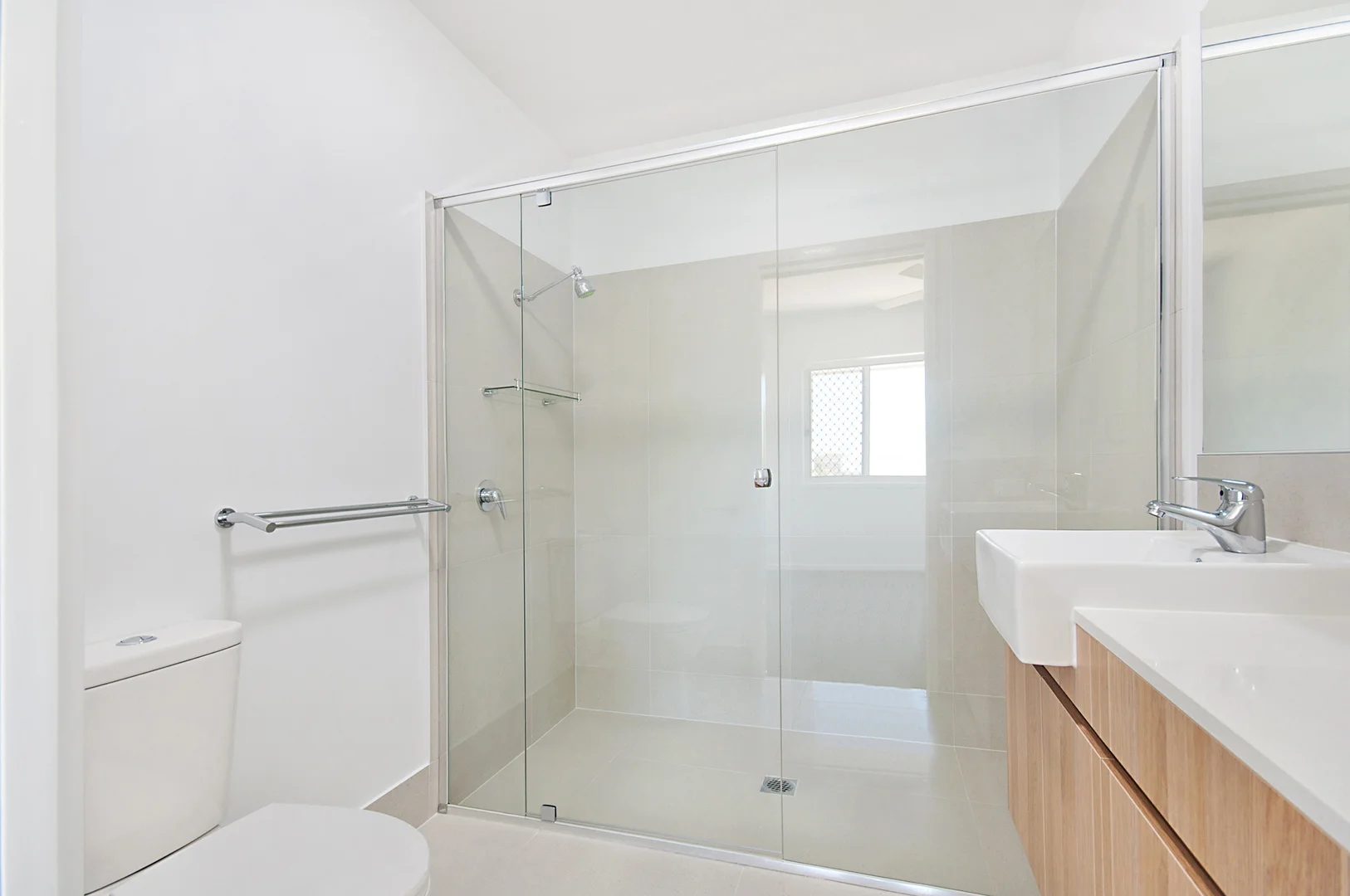 Additional image 5 of 2/13 Larkin Street, Maroochydore QLD 4558