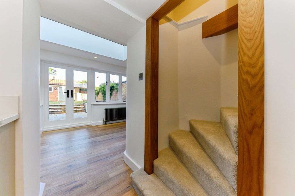 Additional image 10 of 3 bed terraced house for saleWest Street, Bourne PE10