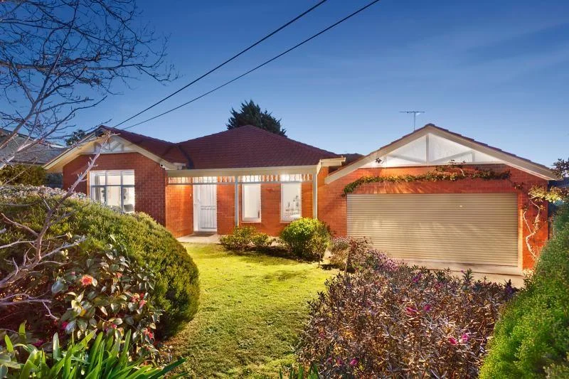 13 Forster Street, Ivanhoe VIC 3079