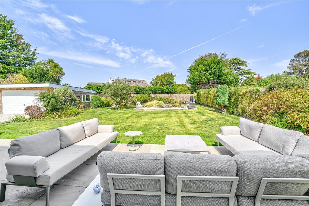 Additional image 39 of 6 bed detached house for saleSouth Walk, Middleton-On-Sea, West Sussex PO22