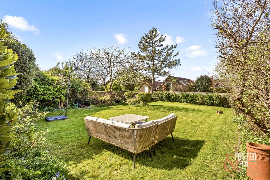 Additional image 40 of 6 bed detached house for saleSurrenden Road, Brighton BN1
