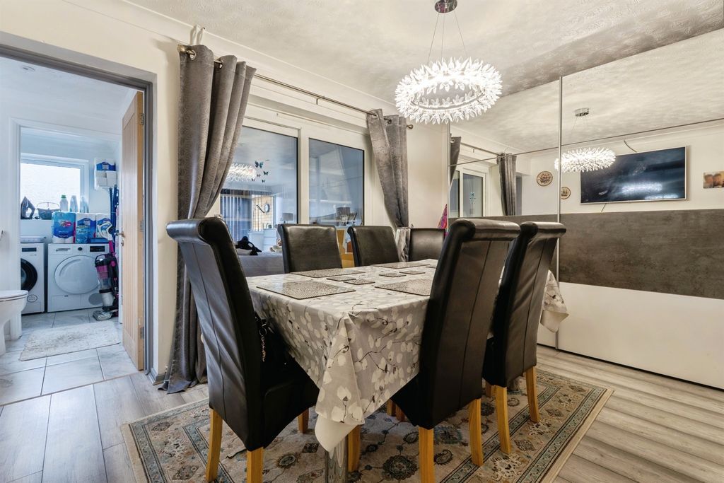 Additional image 4 of 2 bed detached bungalow for saleNightingale Road, Brandon IP27
