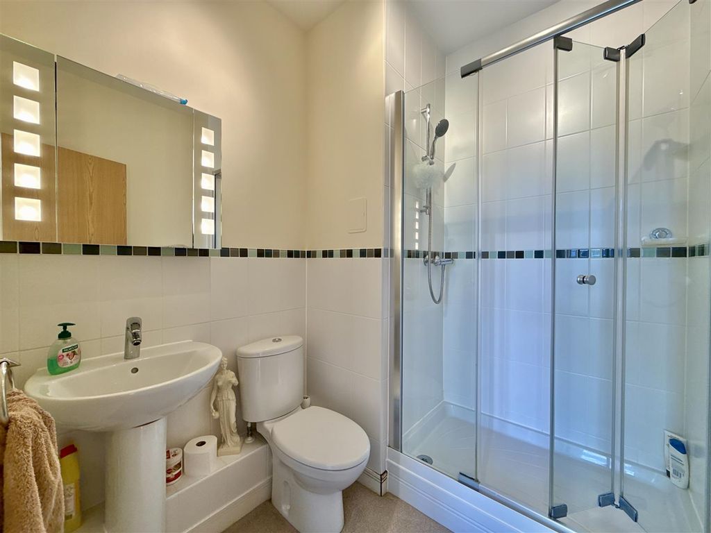 Additional image 9 of 2 bed flat for saleSt. Marys Hill, Brixham TQ5