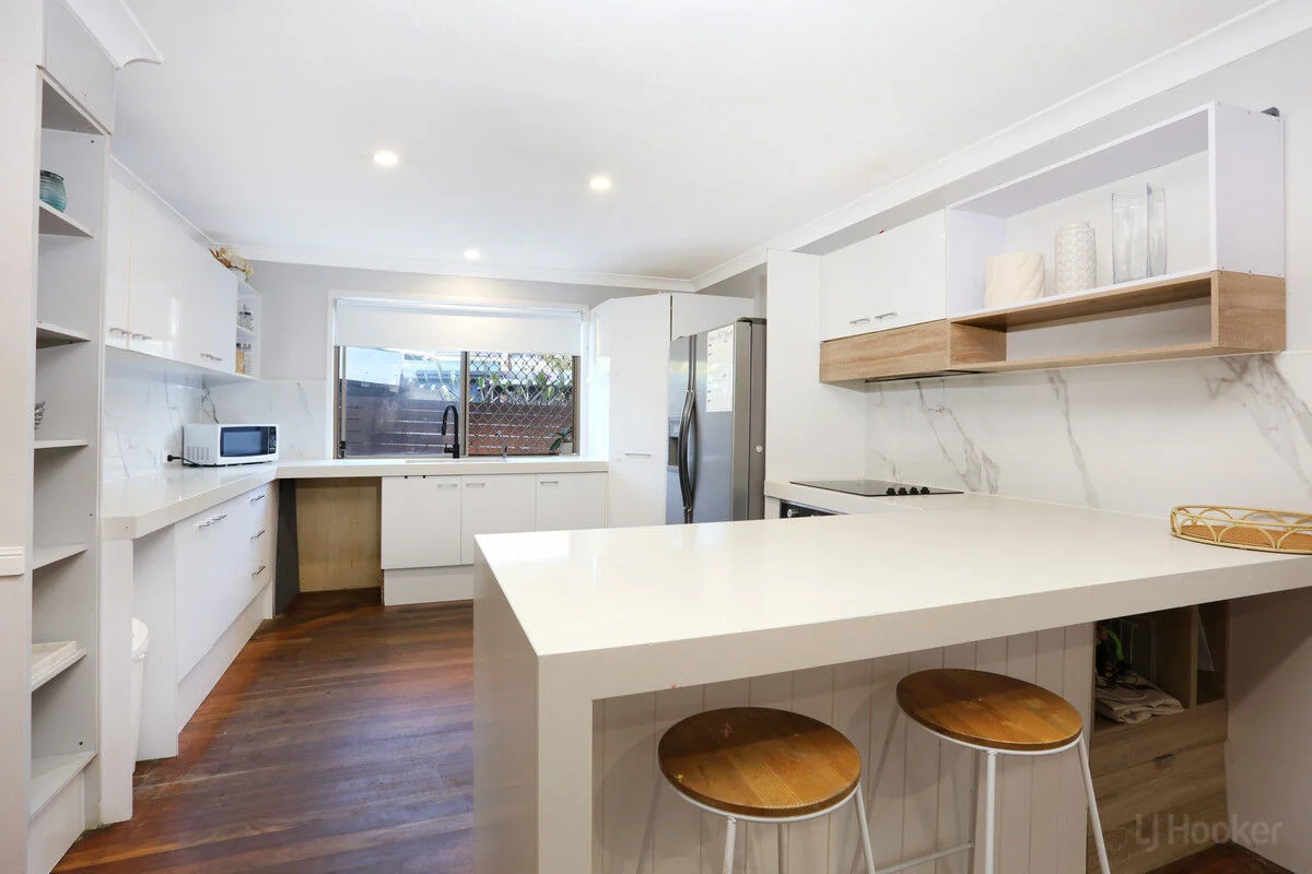 14 Tarni Street, Coombabah QLD 4216