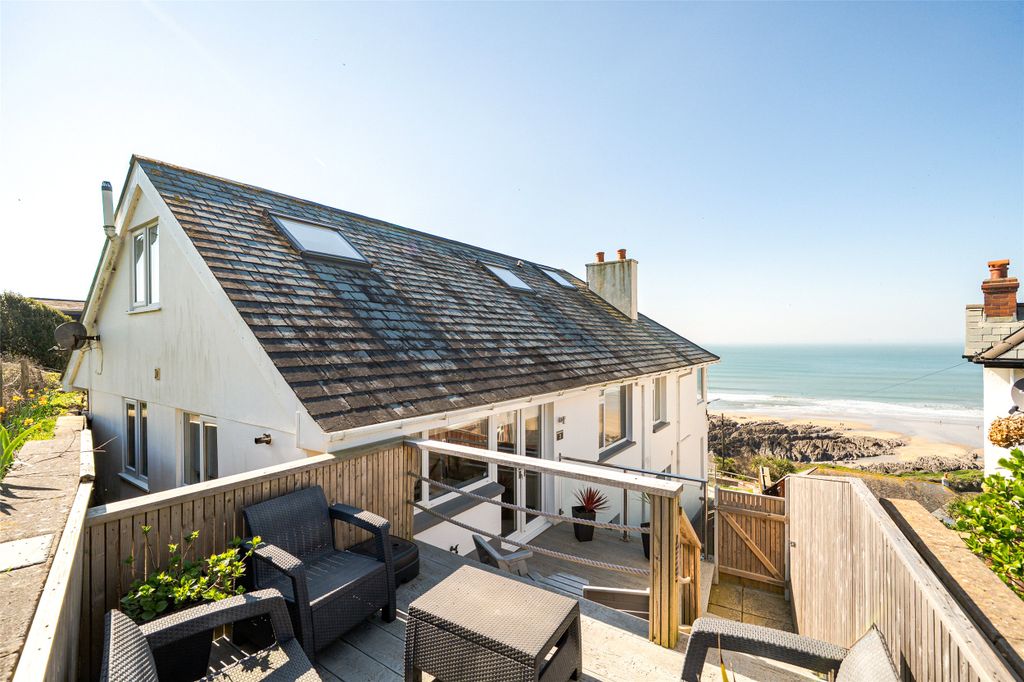 2 bed flat for saleRockfield Road, Woolacombe, Devon EX34