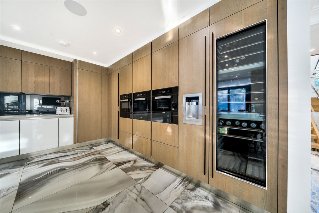 Additional image 5 of 5 bed detached house for saleSundridge Avenue, Bromley BR1
