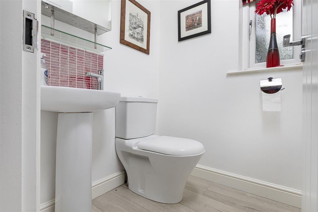 Additional image 12 of 4 bed detached house for saleDaisy Road, Brighouse HD6