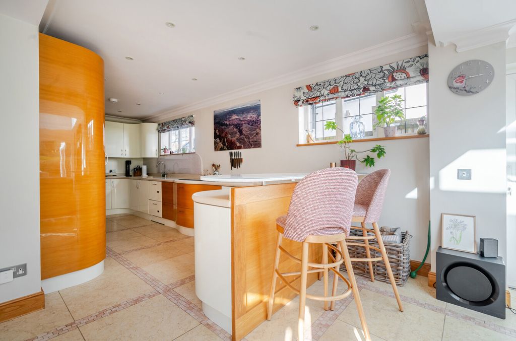 Additional image 8 of 6 bed detached house for salePark Farm Road, Bickley, Kent BR1