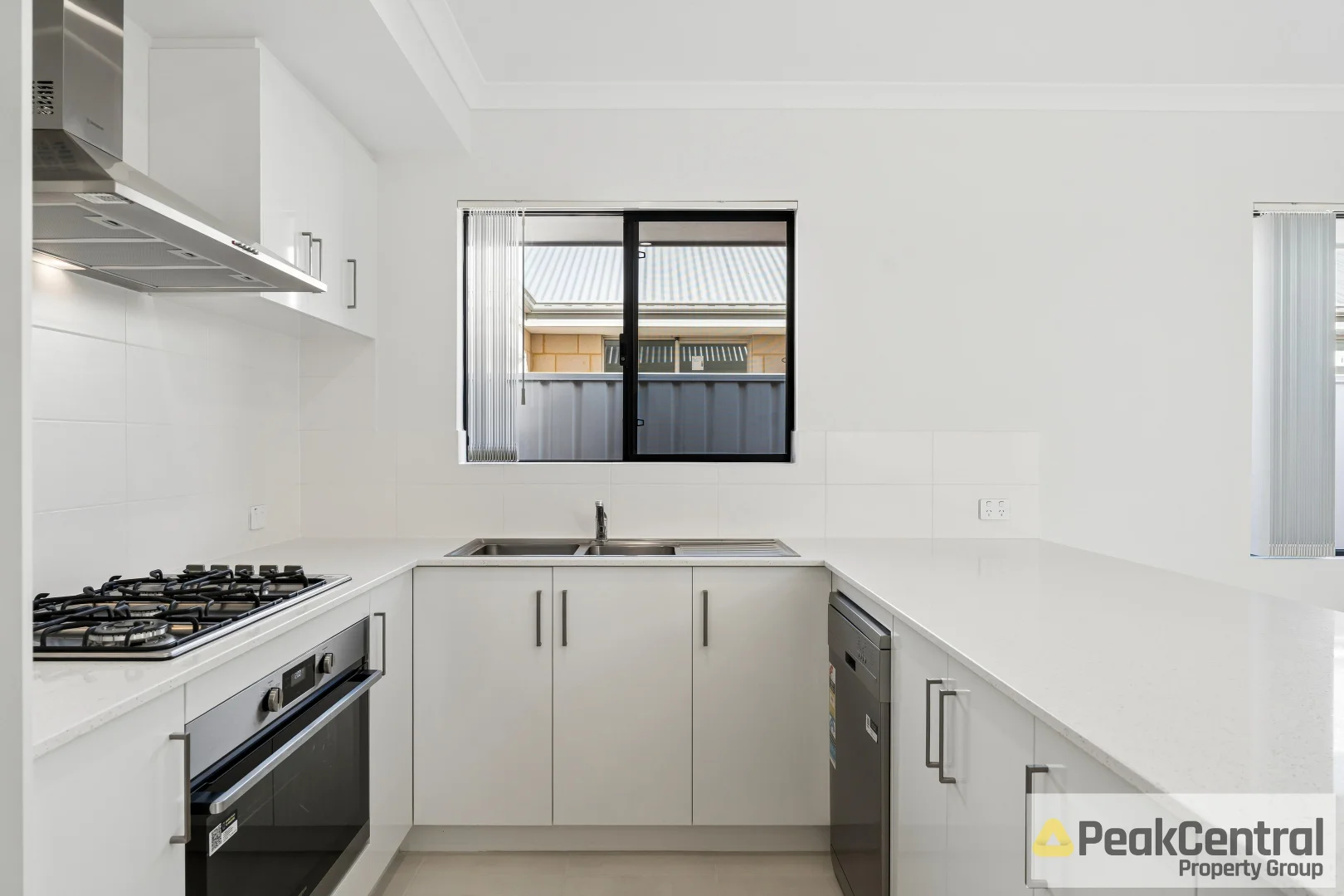 Additional image 6 of 33 Azzurra Loop, Two Rocks WA 6037