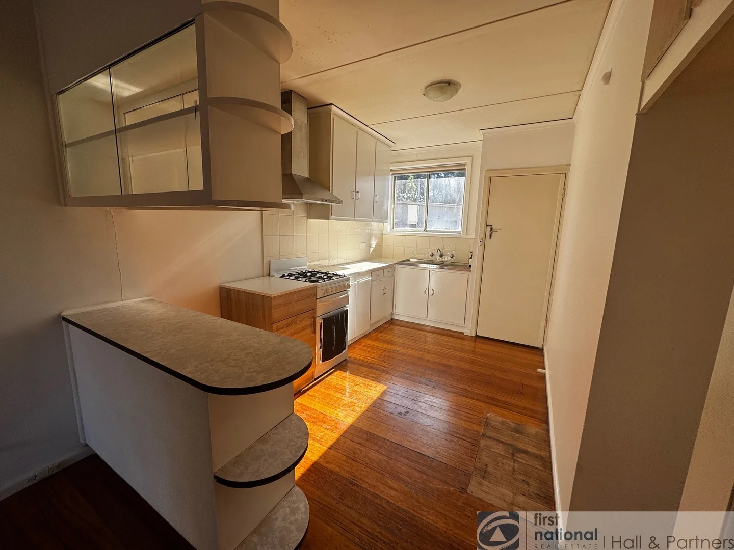 10/1 Stud Road, Dandenong VIC 3175 photo 2